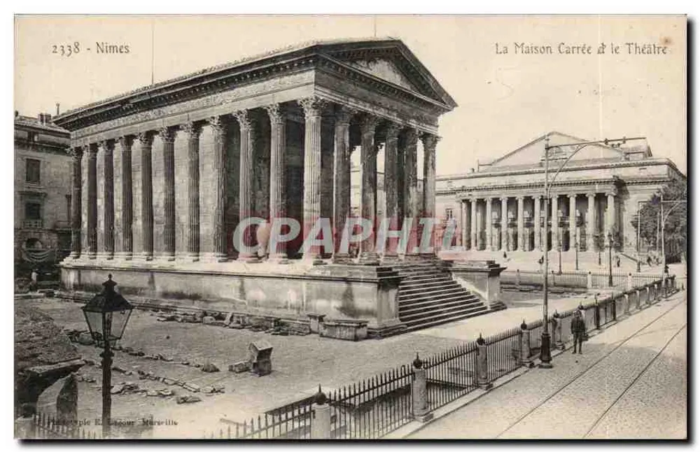 Nîmes — Die Maison Carrée und das Theater — Verlag R. Lézour, Marseille, Nr. 2338 - Vorderseite