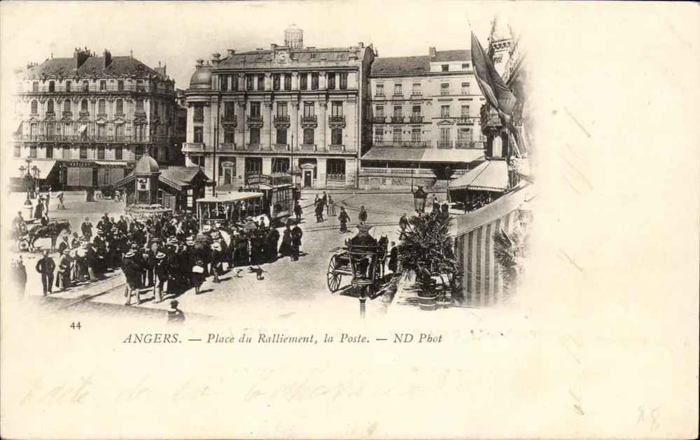 Angers — Plein van het Rallentamento, de Post — ND Phot - Voorkant