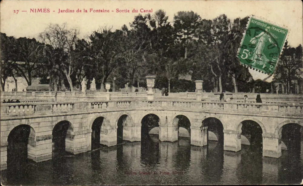 Nîmes - Gärten der Fontaine - Ausgang des Kanals — Edition Gravier & Piton, Nîmes - Vorderseite