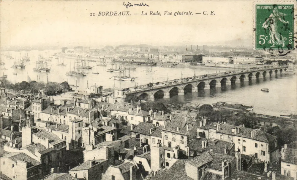 Bordeaux — A Baía, Vista geral — C. B. - Frente