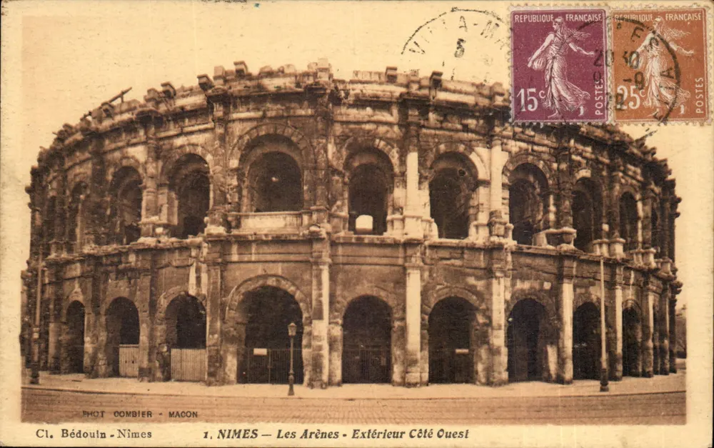 Nîmes — As Arênes — Exterior Lado Oeste — Fotografia Combier, Mâcon - Frente