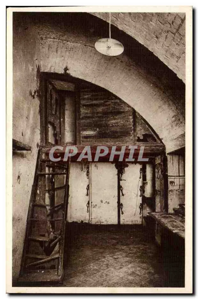 Fort von VAUX — Die Sanitätsstation und Operationsraum — Verdun - Vorderseite