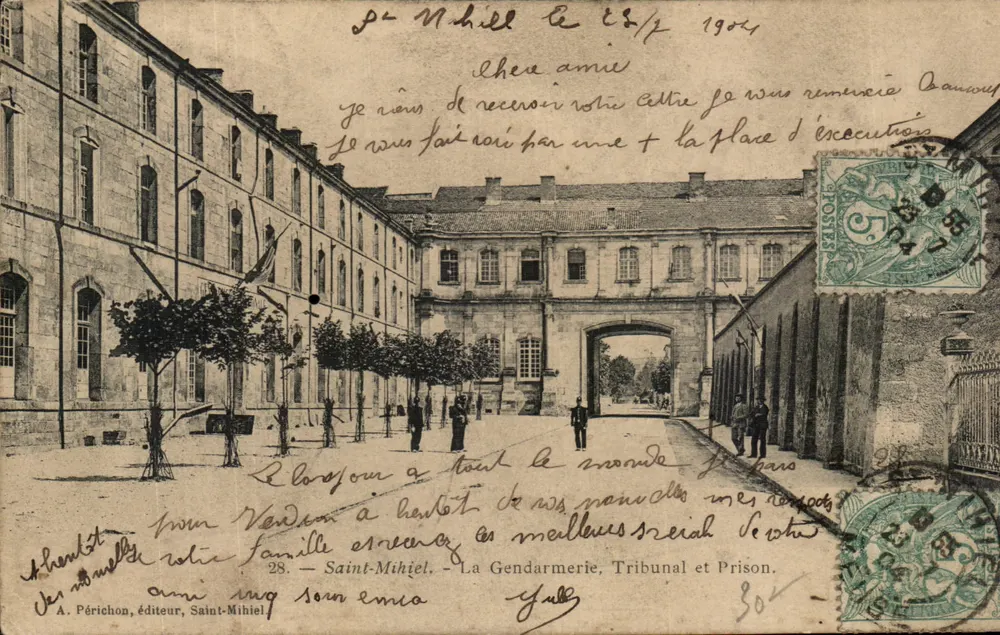 Saint-Mihiel — Die Gendarmerie, Gericht und Gefängnis — A. Périchon, Verlag, Saint-Mihiel, Nr. 28 - Vorderseite