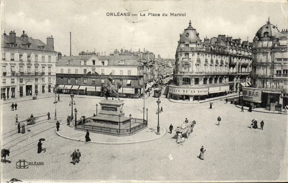 Orléans — Place du Martroi — uitgever Orléans - Voorkant