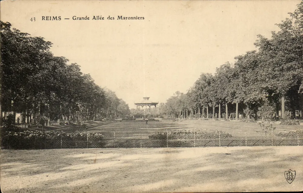 Reims — Grande Allée des Maronniers — Verlag unbekannt, Seriennummer 43 - Vorderseite