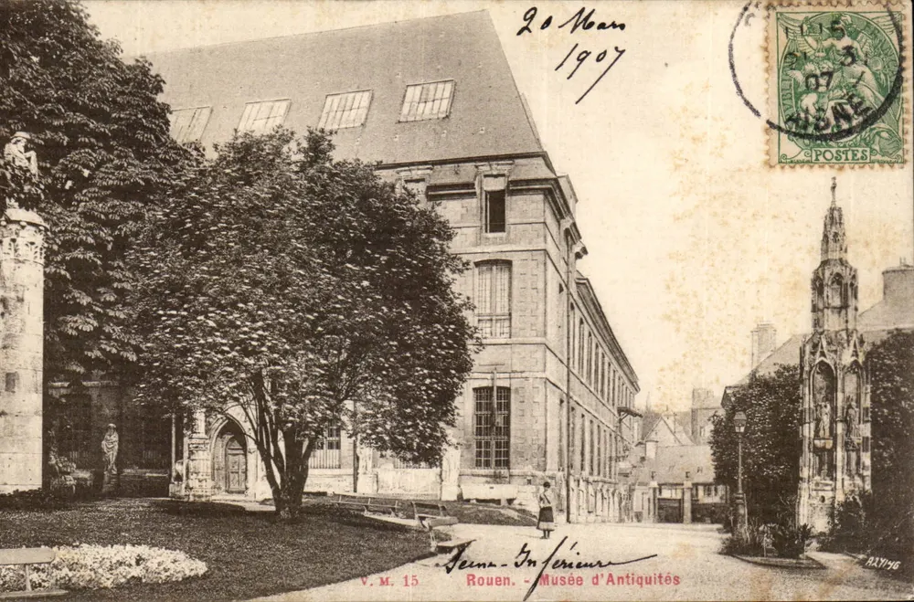 Rouen - Museu de Antiguidades — V.M. 15 — editor V.M. 15 - Frente