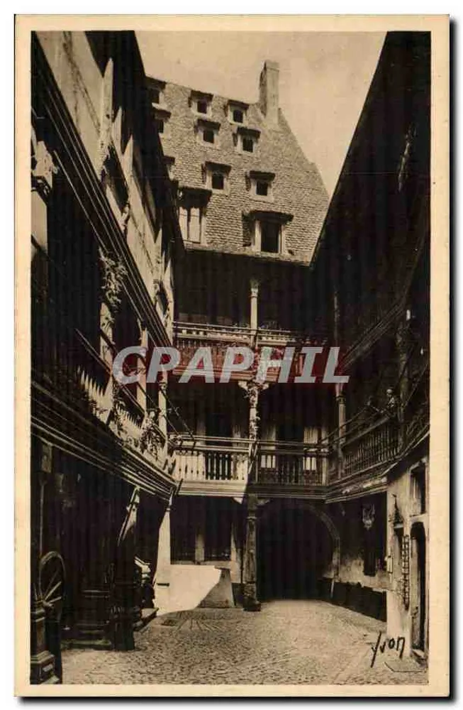 Estrasburgo — Cour do Corvo — Museu Alsatiano — Edições d'Art Viollet - Frente