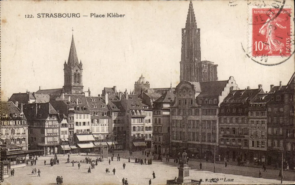 Strasbourg — Place Kléber — Editor R.F. Lux - Frente