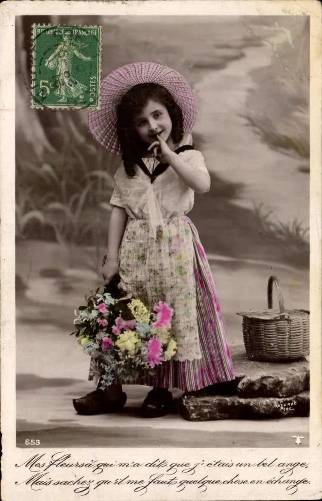 Mädchen mit Hut in Rosa — mit Blumenstrauß — Gazerac, Nr. 653 - Vorderseite
