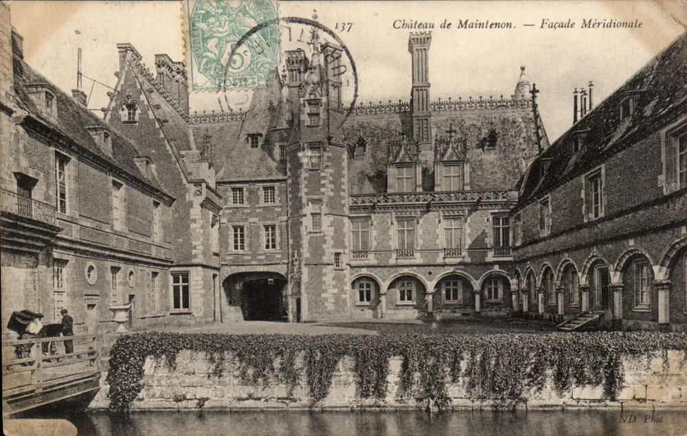 Castelo de Maintenon — Facha Meridional — ND Phot - Frente