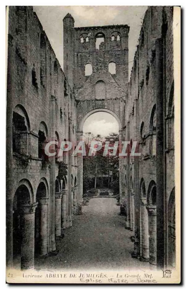 Abbaye de Jumièges — Die Große Nave — Kirche Notre-Dame - Vorderseite
