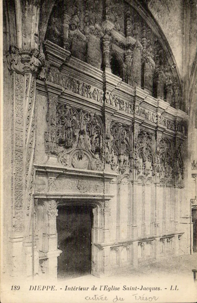 Dieppe - Interior da Igreja de São Jacó - Entrada do Tesouro - L.L. n°189 - Frente