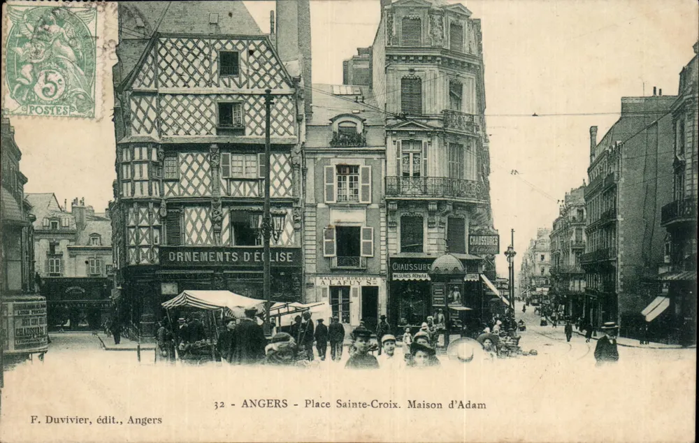 Angers - Praça Sainte-Croix. Casa de Adam — F. Duivivier, editor, Angers - Frente