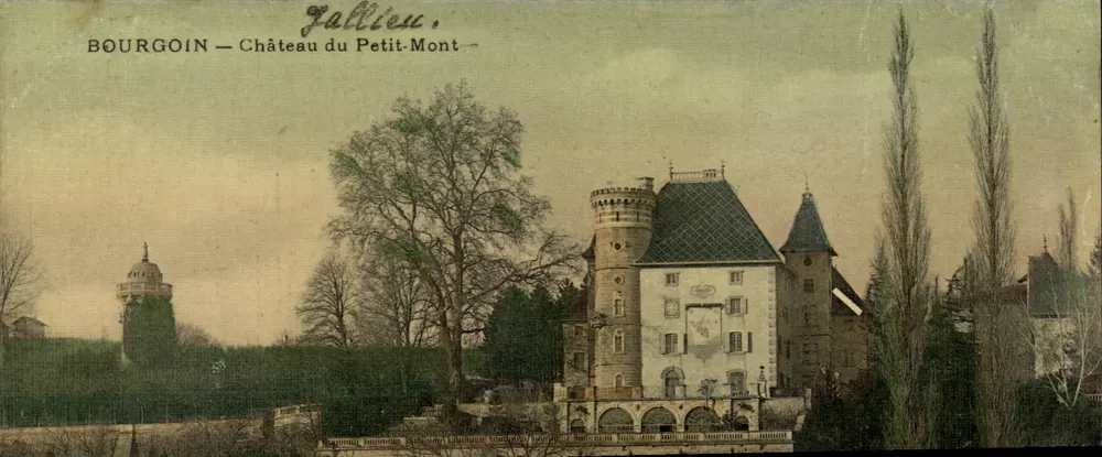Bourgoin — Schloss Petit-Mont — Gallieu - Vorderseite