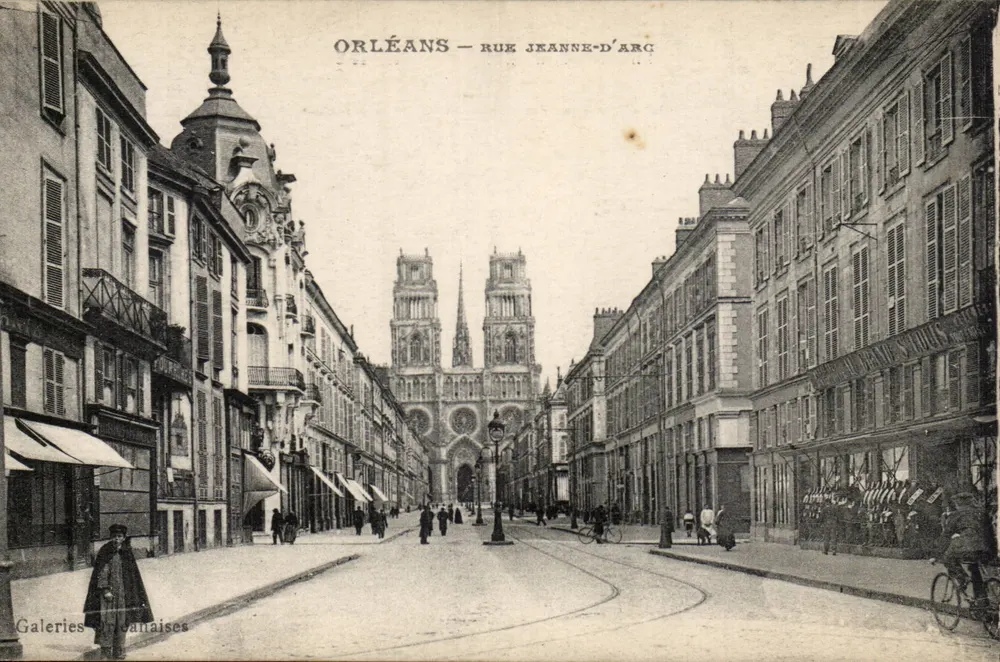 Orléans — Rue Jeanne-d'Arc — Galeries Brécanaises - Frente