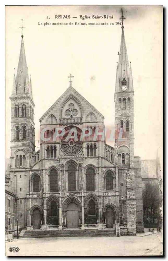 Reims — Igreja de São Rémi — A mais antiga de Reims, iniciada em 1041 - Frente