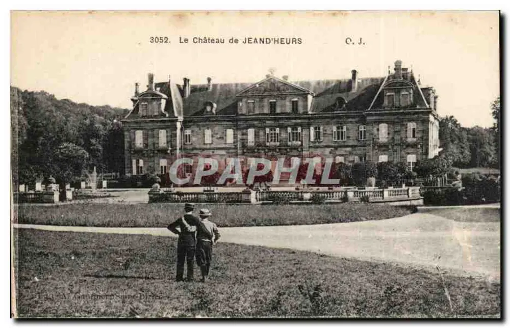 O Castelo de JEAND'HEURS — vista do castelo com duas pessoas em primeiro plano — C.J. n° 3052 - Frente