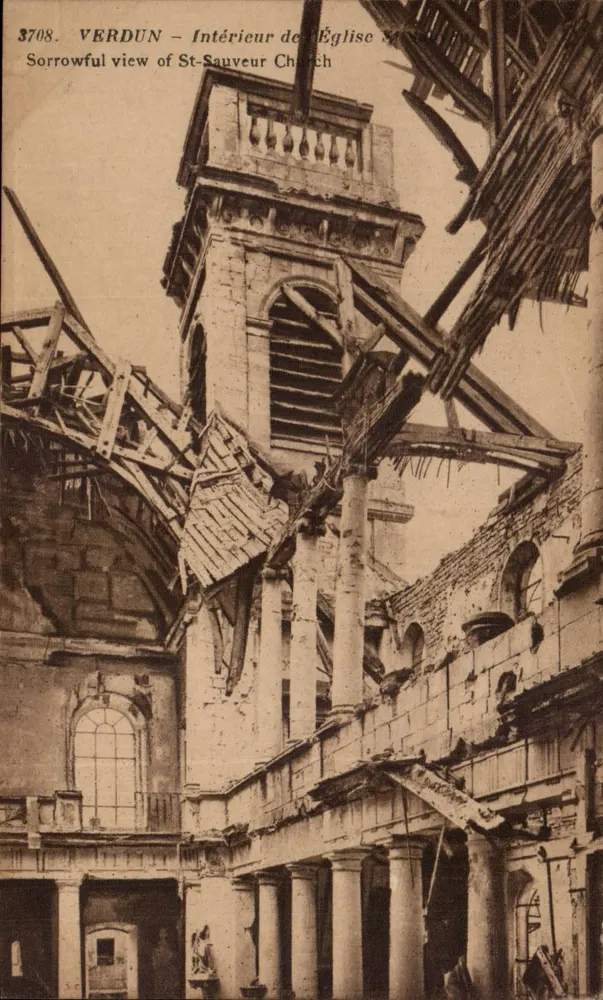Verdun — Interior da Igreja de São Salvador — Edição das Novas Galerias, n° 3708 - Frente
