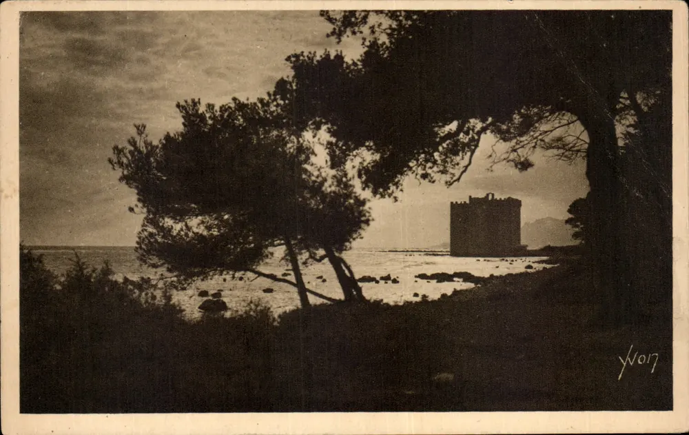 Das alte Schloss — Cannes (Alpes-Maritimes) — Éditions d'Art Marial - Vorderseite