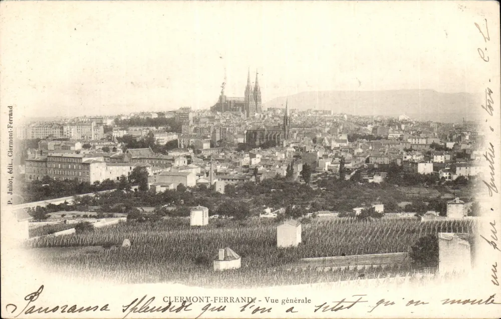 Clermont-Ferrand — Vista geral — P. Julio, editor, Clermont-Ferrand - Frente