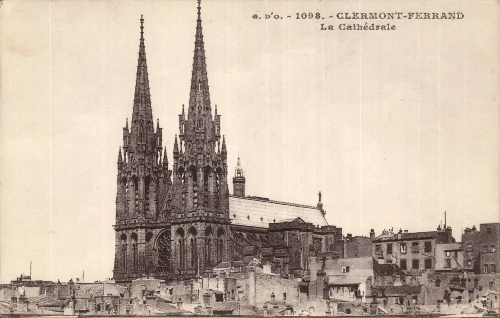 Clermont-Ferrand — A Catedral — editor a.d.o. n° 1098 - Frente