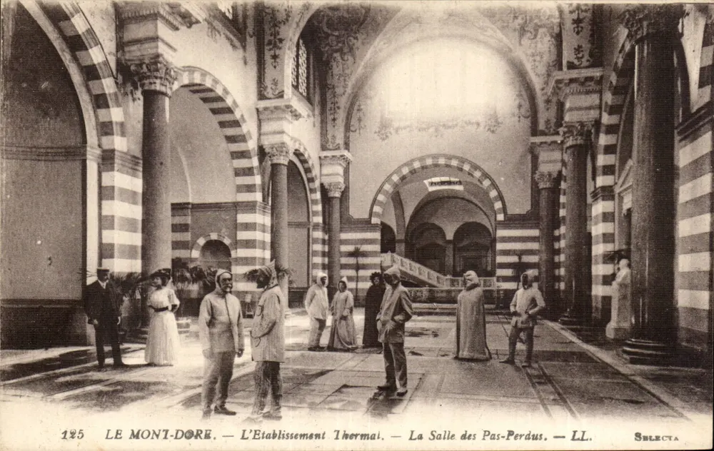 Le Mont-Dore — Das Thermalbad — Die Verlorene und Gefundene Abteilung — LL. — Selecta - Vorderseite
