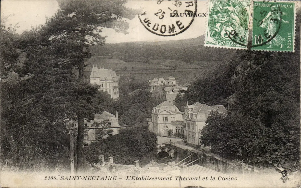 Saint-Nectaire — Das Thermalbad und das Casino — Verlag Lauevergne, n° 2406 - Vorderseite
