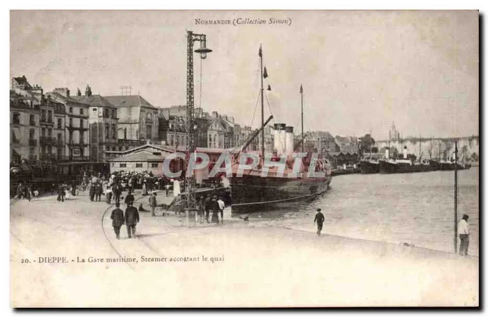 Dieppe - A Estação Marítima, Navio a vapor atracando no cais — Coleção Simon, n°20 - Frente