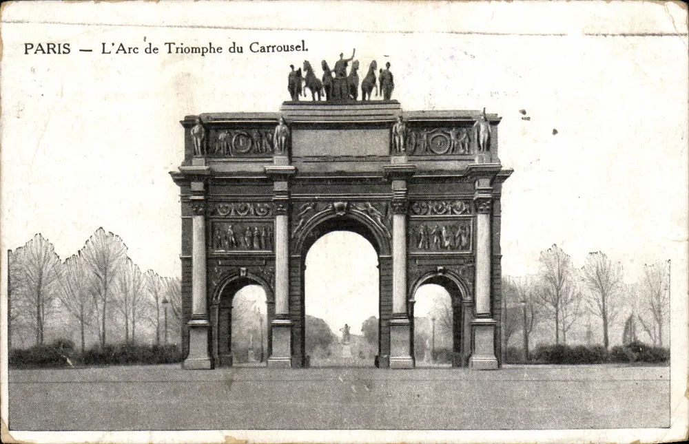 PARIS — O Arco do Triunfo do Carrousel — editor não visível - Frente