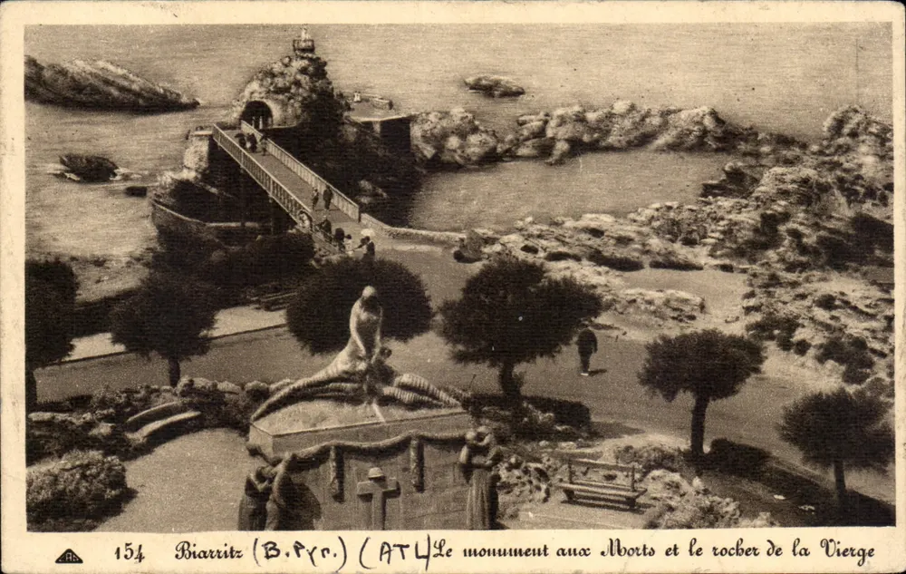 Biarritz (B.Pyr.) — Denkmal für die Toten und der Felsen der Jungfrau — ATU - Vorderseite