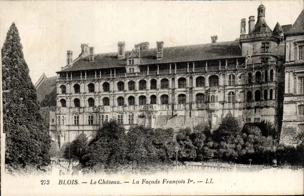 Blois — Das Schloss — Die Facade von François Ier — LL - Vorderseite