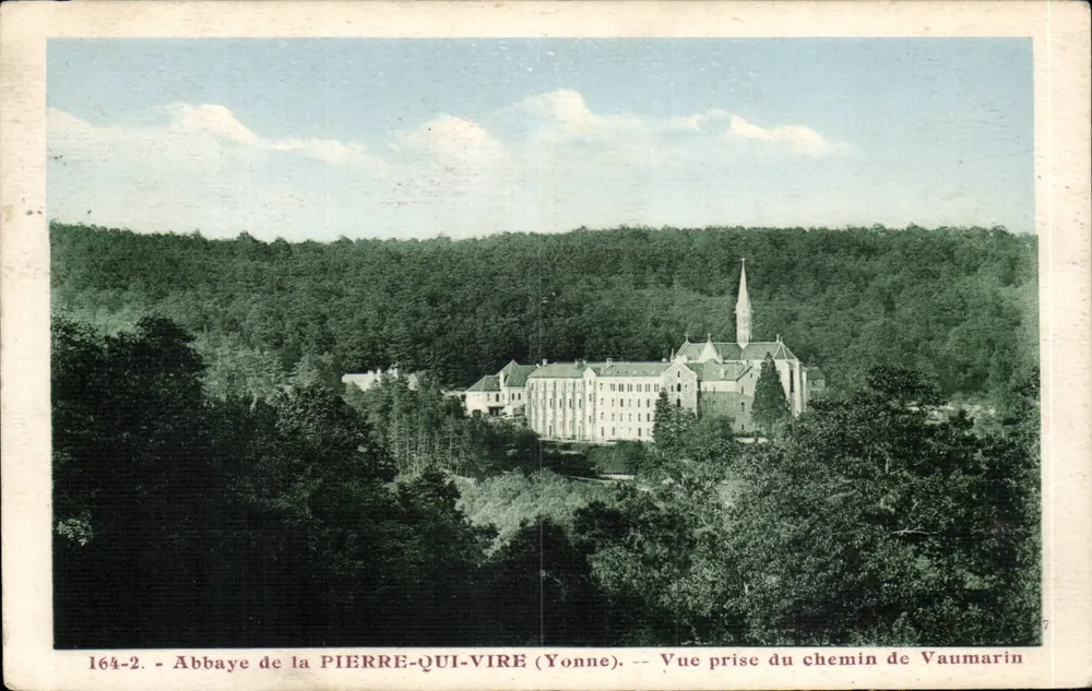 Abtei La Pierre-qui-Vire (Yonne) — Ansicht vom Vaumarin-Weg — Verlag « Artistic », Nr. 164-2 - Vorderseite