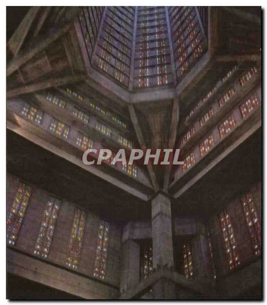 Kirche Saint-Joseph — Le Havre — Innenansicht - Vorderseite