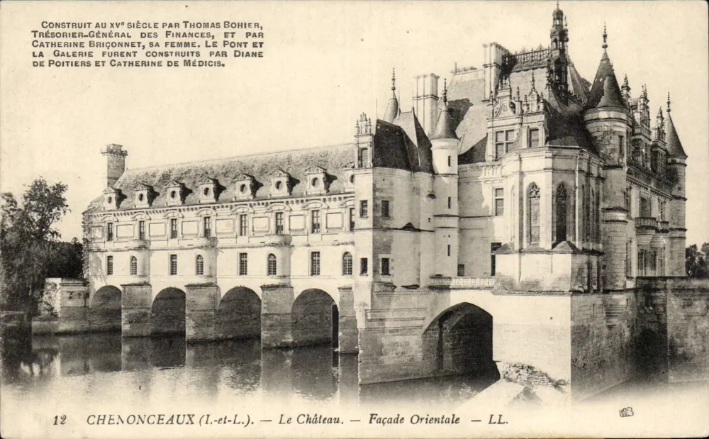 Chenonceaux (Loire) — O Castelo — Fachada Oriental — LL. — N°12 - Frente