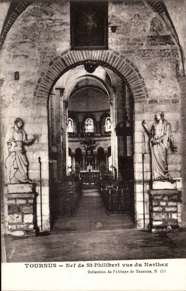 Tournus — Nave von St-Philibert aus dem Narthex gesehen — Sammlung der Abtei Tournus, Nr. 115 - Vorderseite