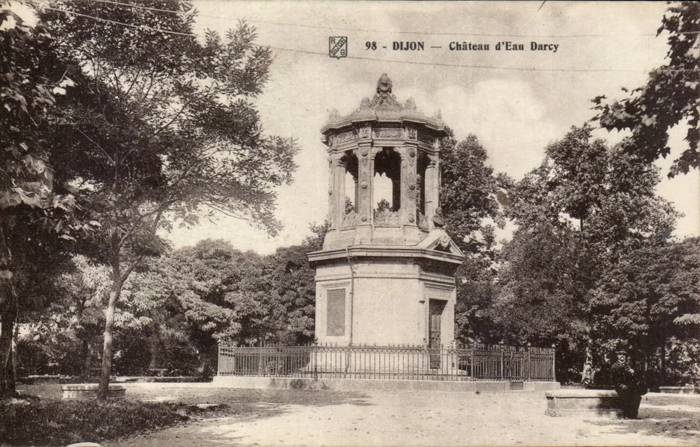 Dijon — Château d'Eau Darcy — editor R.D. n°98 - Frente