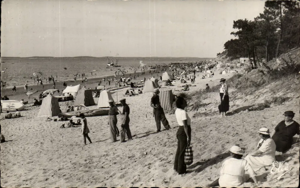 Lebendige Strandansicht in Les Abers — Verlag Elce, Nr. 2093 - Vorderseite