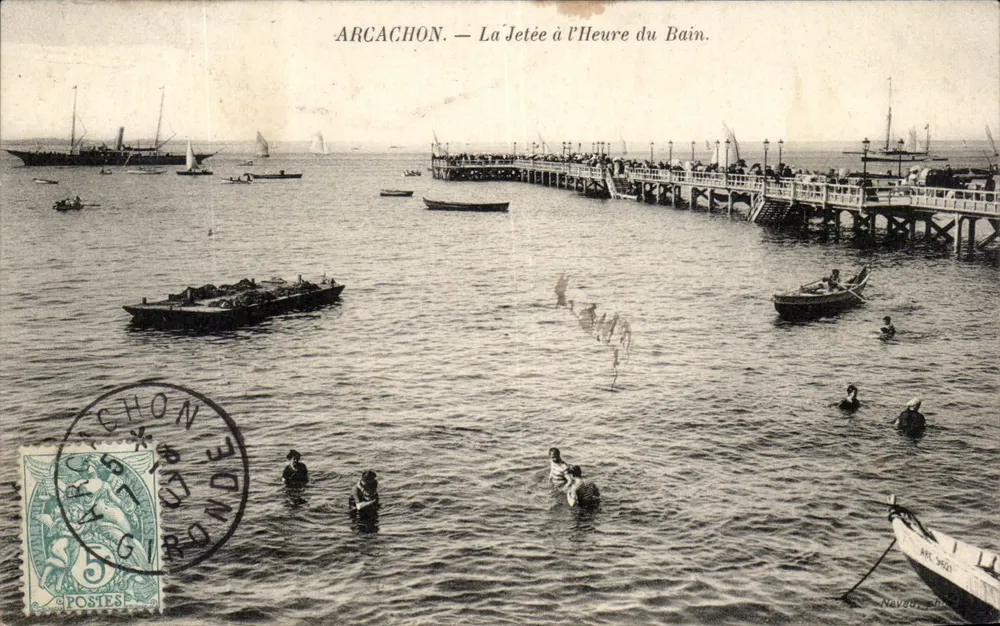 Arcachon — A Ponte no Horário do Banho — Navar, fot. - Frente