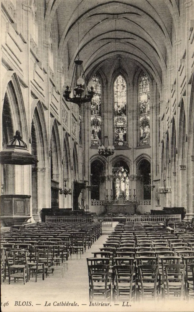 Blois — A Catedral — Interior — LL. n°146 - Frente