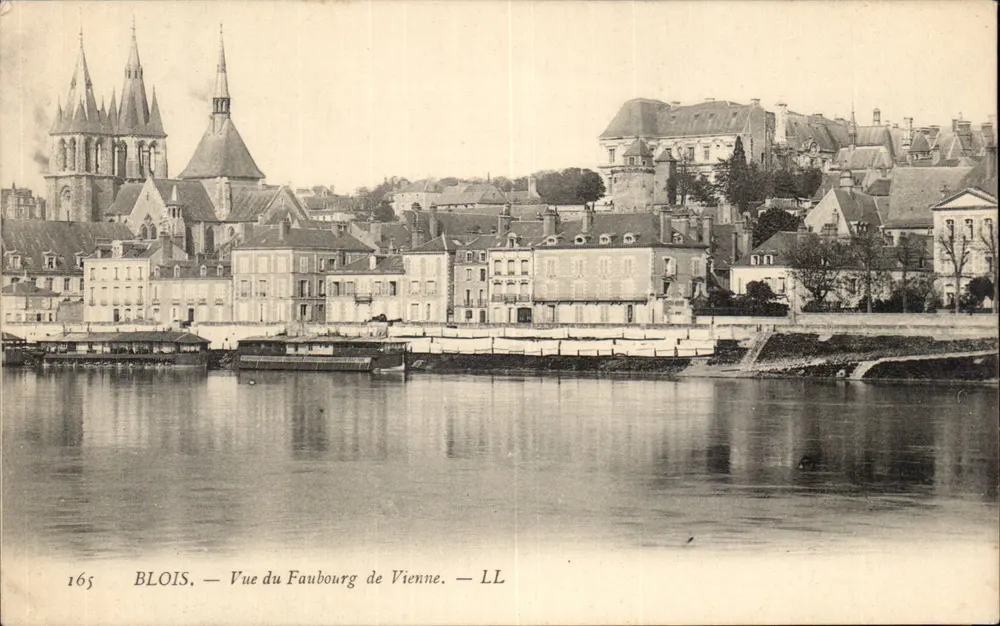 Blois — Vista do Faubourg de Vienne — LL, n° 165 - Frente