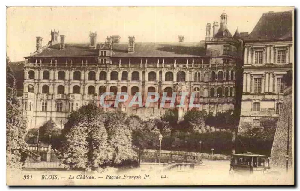 Blois — Das Schloss — Fassade von François I. — 321 - Vorderseite
