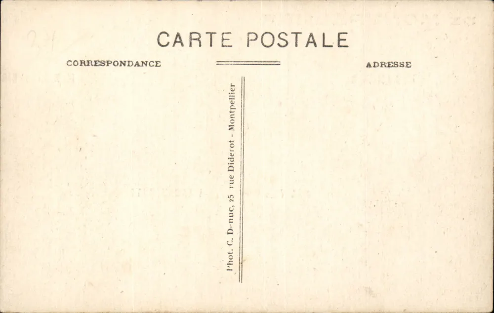 Montpellier — vista aérea com pássaros e mensagens — Fot. C. Diderot - Verso