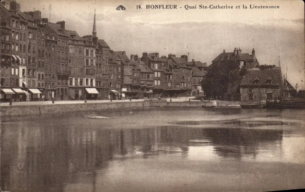 Honfleur - Ste-Catherine-Kai und das Lieutenante - Vorderseite