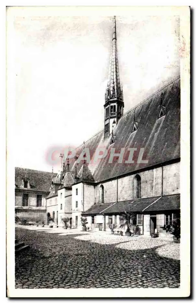 Igreja de São Pedro de Beaune — vista do claustro — L'Art Décoratif, n° 232 - Frente