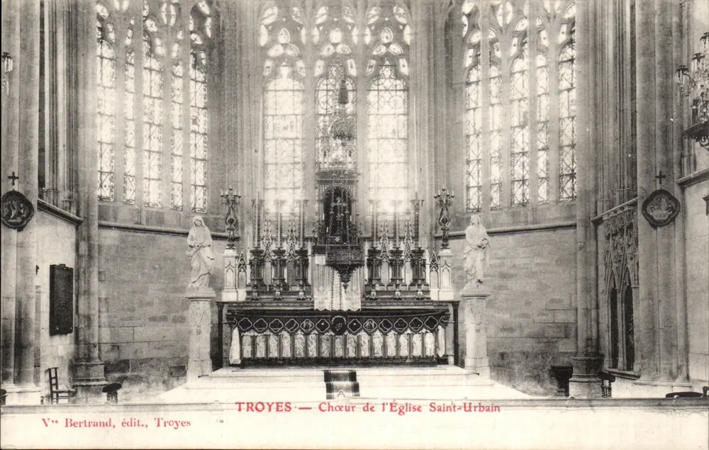 Troyes — Nave da Igreja de São Urbano — V° Bertrand, editor, Troyes - Frente