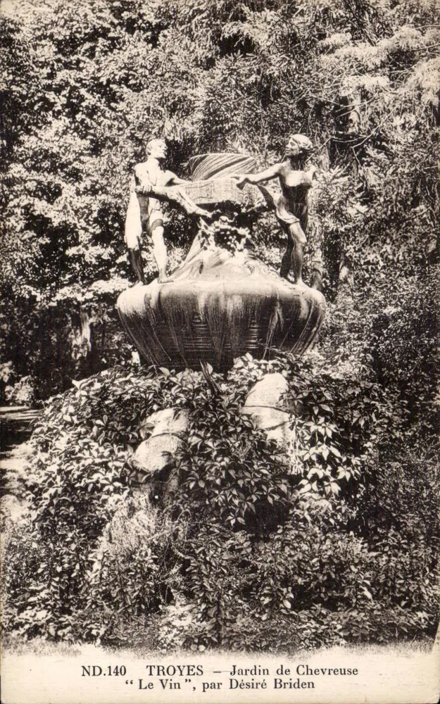 Troyes — Jardin de Chevreuse, « Le Vin », von Désiré Briden - Vorderseite