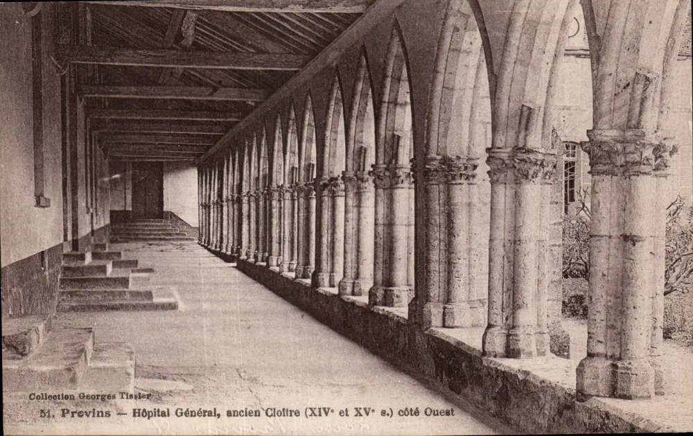 Prévins — Allgemeines Krankenhaus, ehemaliger Cloister (14. und 15. Jahrhundert) Westseite — Sammlung Georges Tissier, Nr. 51 - Vorderseite