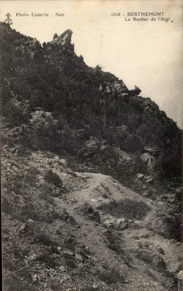 O Rocher de l'Aigl - Berthemont — Foto Cauvin Nice, n°1528 - Frente