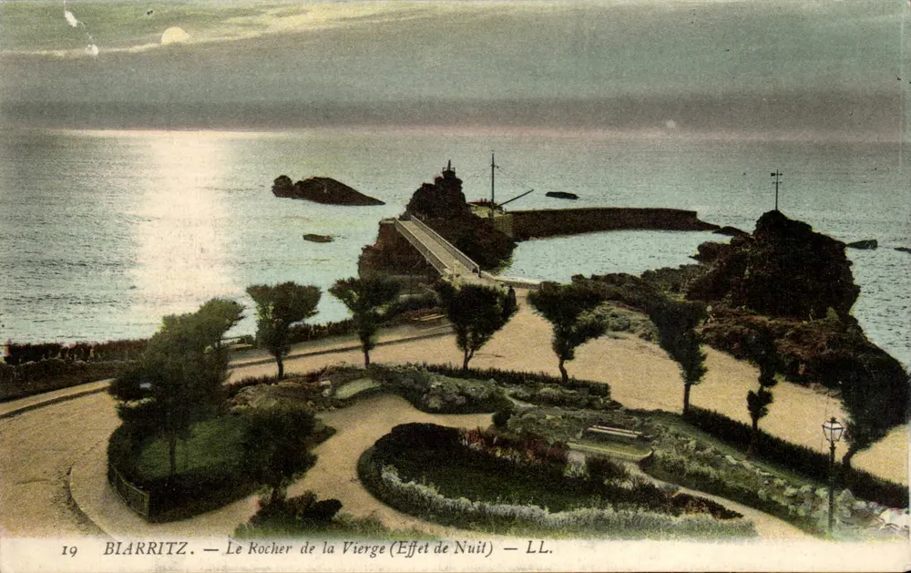 Biarritz — Der Kocher der Jungfrau (Nacht-Effekt) — LL. N°19 - Vorderseite
