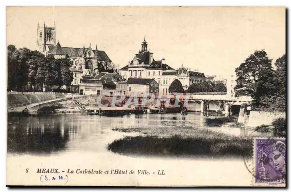 Meaux - Die Kathedrale und das Rathaus - LL - Vorderseite